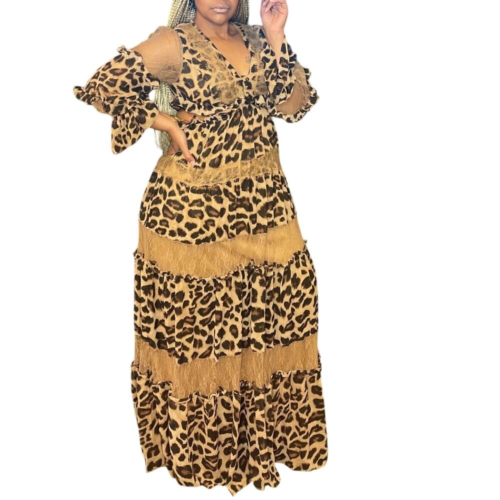 Rosevelvet EUC Leopard cut out lace sheer ruffle maxi dress 2X brown tan